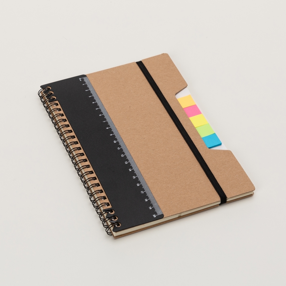 Caderno de Anotações A5 com auto adesivos