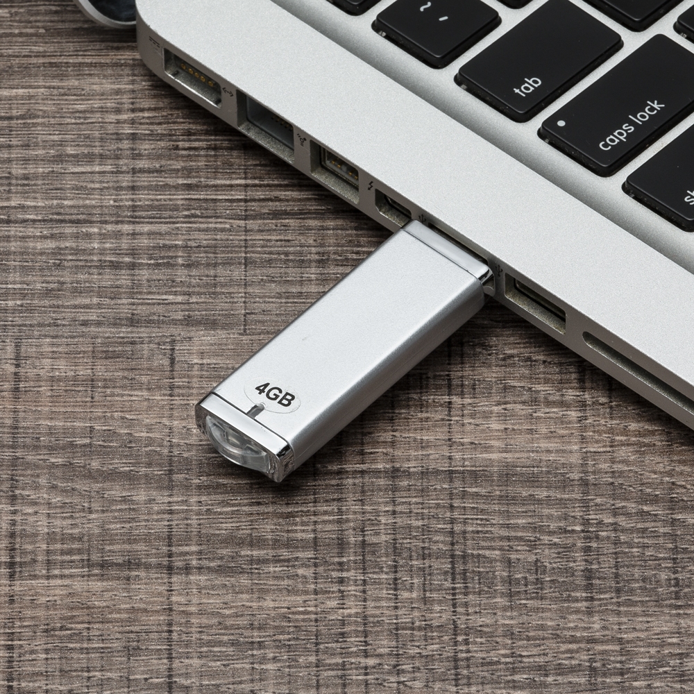 Pen Drive Super Talent Personalizado