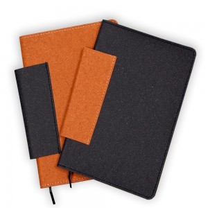 Caderno de anotações em couro reciclado com porta canetas-CAD400